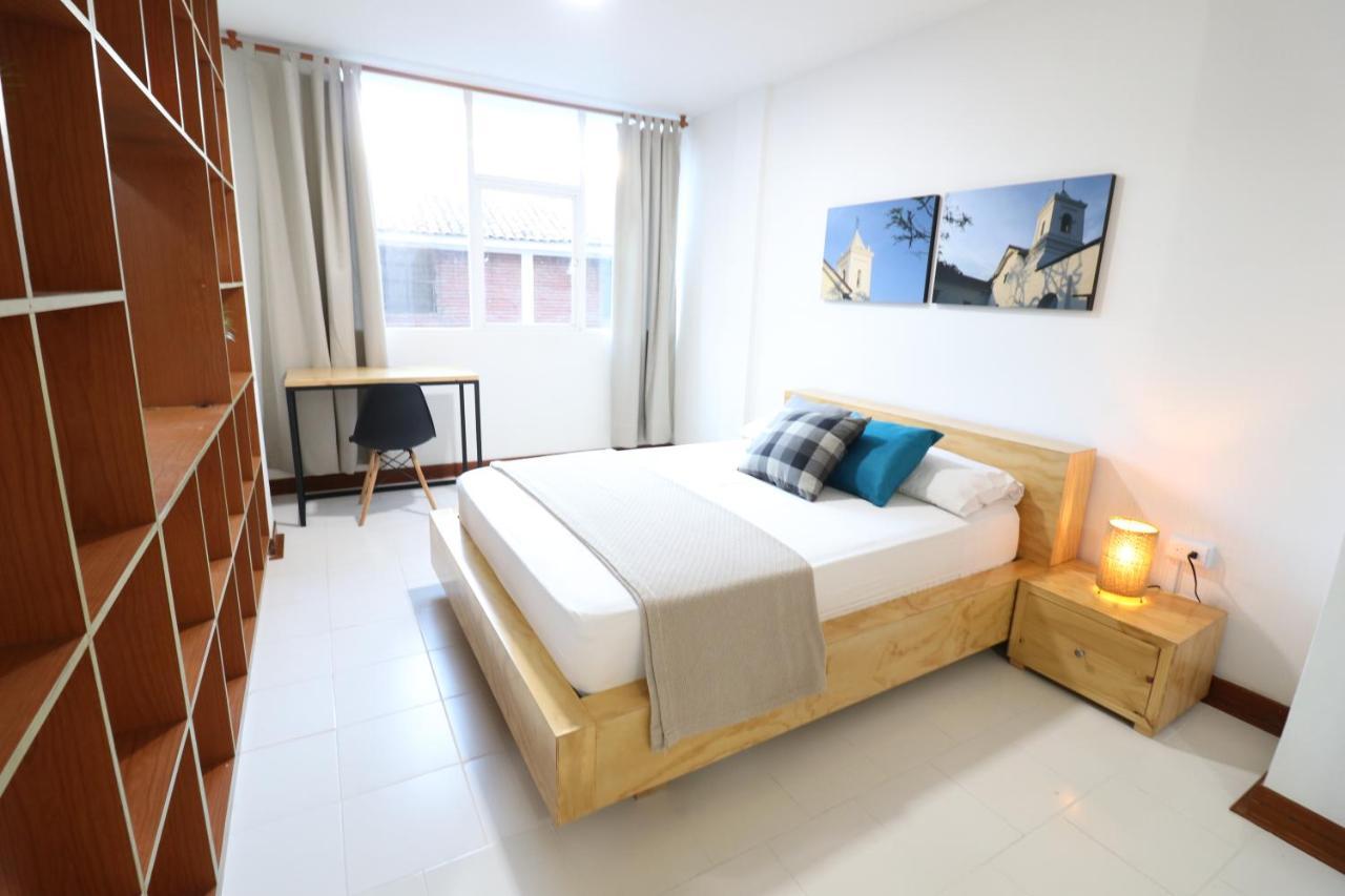 554 Apartments Cali Bagian luar foto